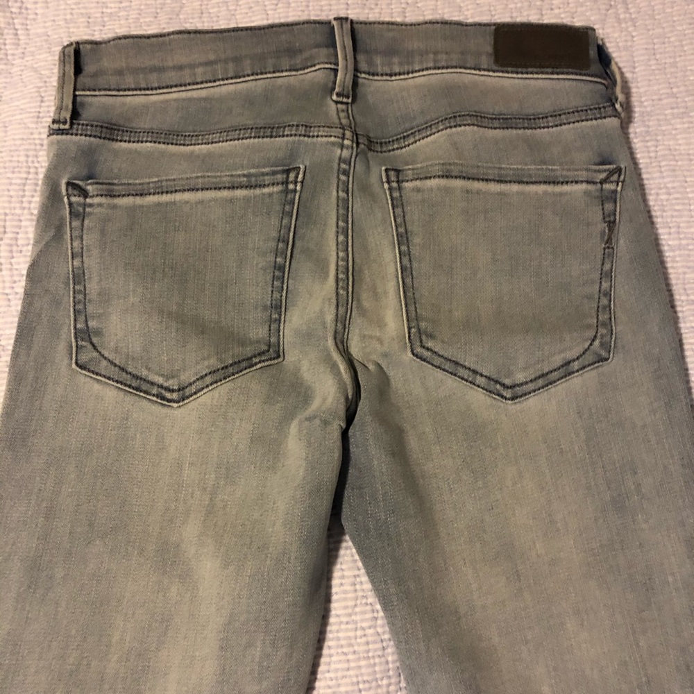Express Legging Mid Rise Jeans - Picture 5 of 7